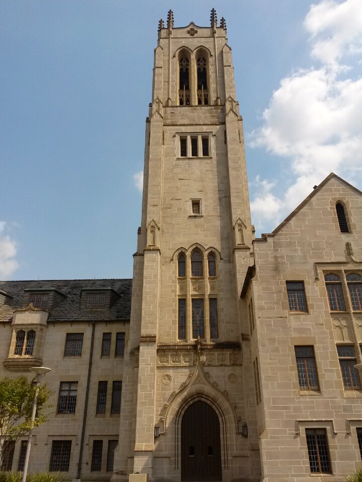 Church building city religion