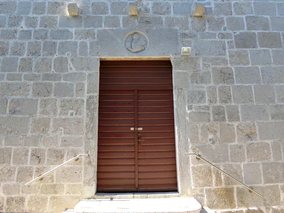 Croatia door stone