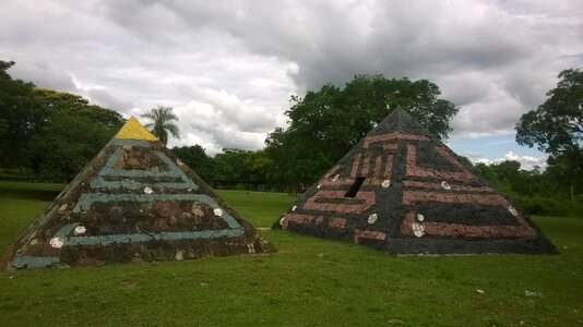 Pyramid landscape building
