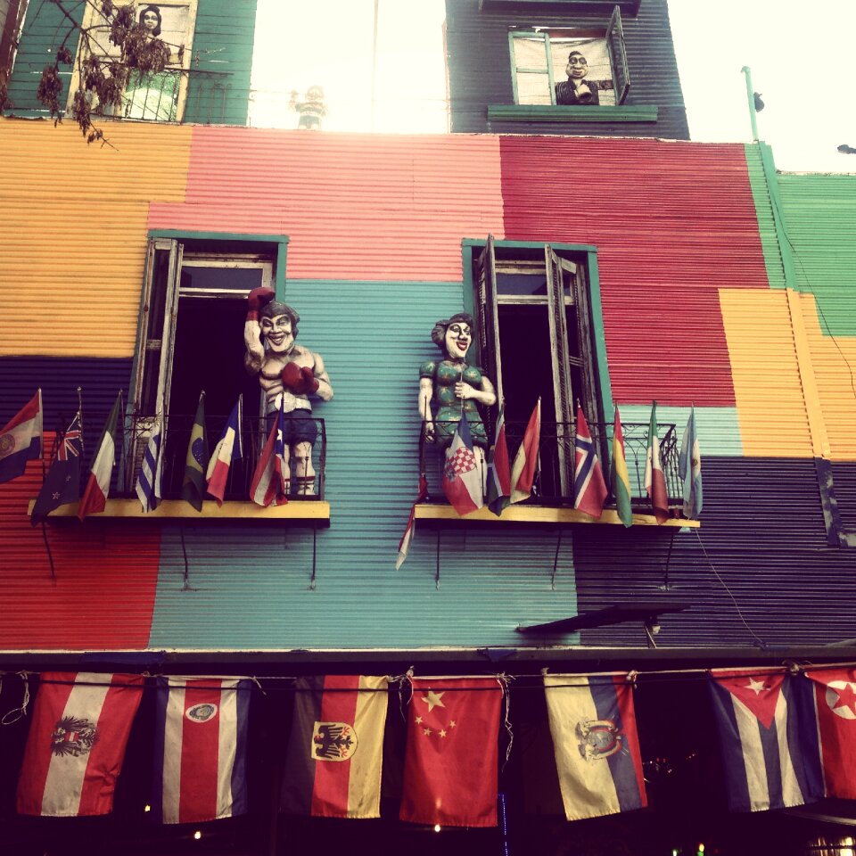 Painting district houses