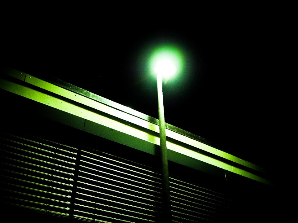 Building venetian blinds city