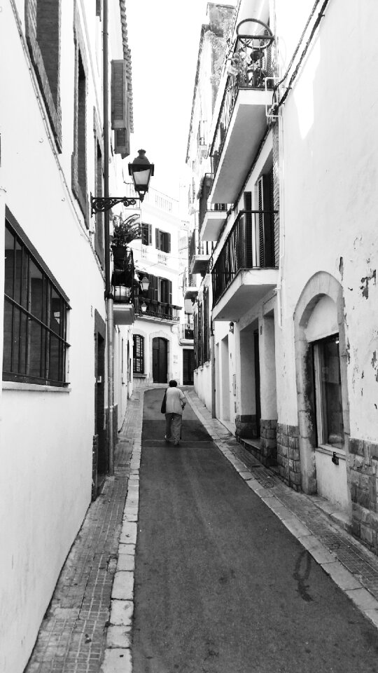 House narrow architecture