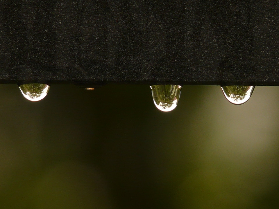 Wet surface tension rain