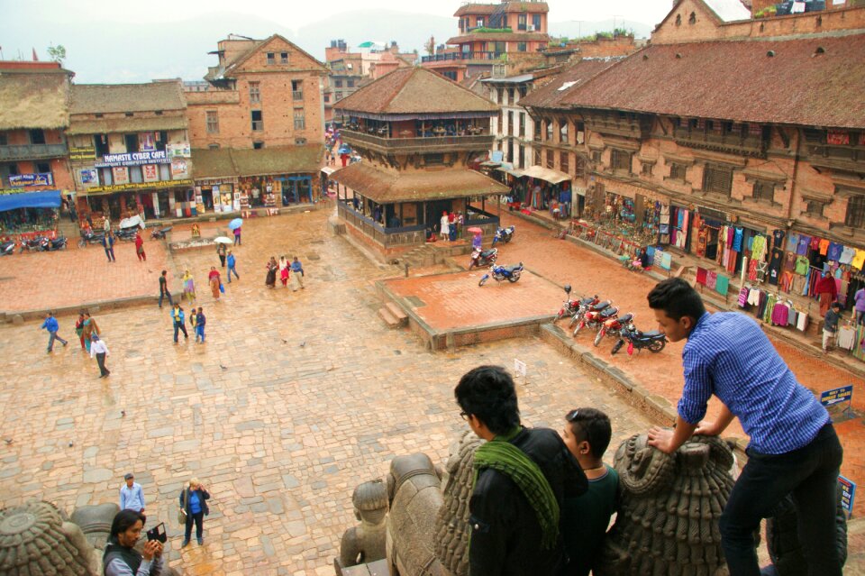 Marketplace local tourists