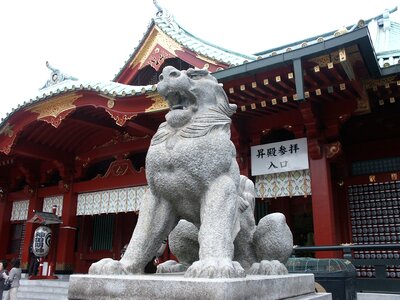 Shrine guardian dogs kanda