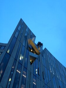 Düsseldorf love child downtown