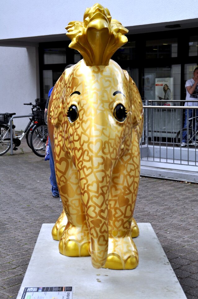 The statue of exhibition city ​​center