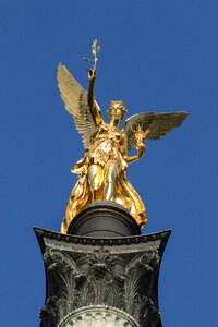 Angel still image sculpture
