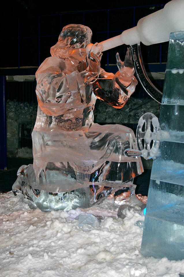 Erdbeerhof exhibition cold