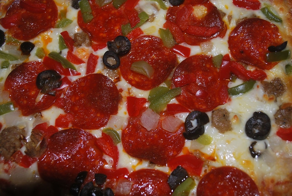 Sauce cheese pepperoni