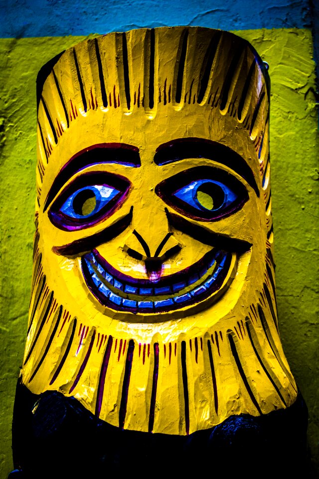 Sculpture crafts work of art