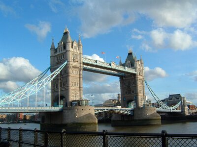London bridge england thames photo