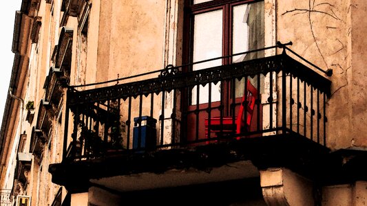 Building picturesque seat