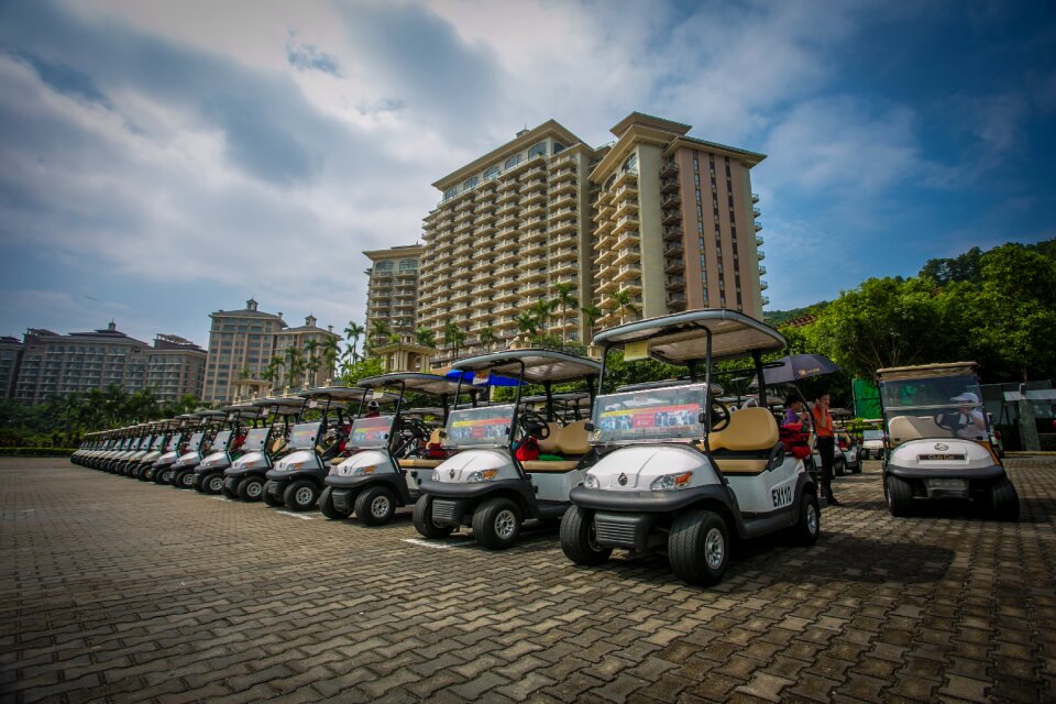 Buggy square parking lot