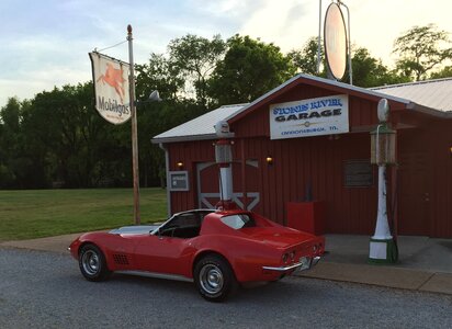 72corvette redcar photo