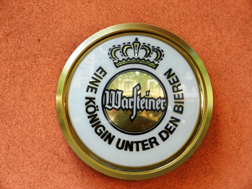Logo alcohol the drink