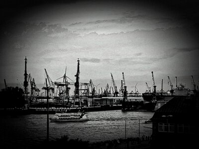 Elbe hamburg port hamburg landungsbrücken photo