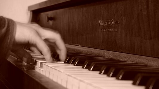 Instrument piano keys play photo