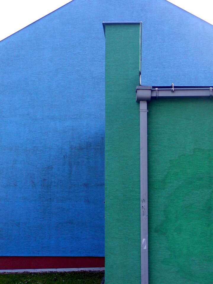 Architecture wall edge