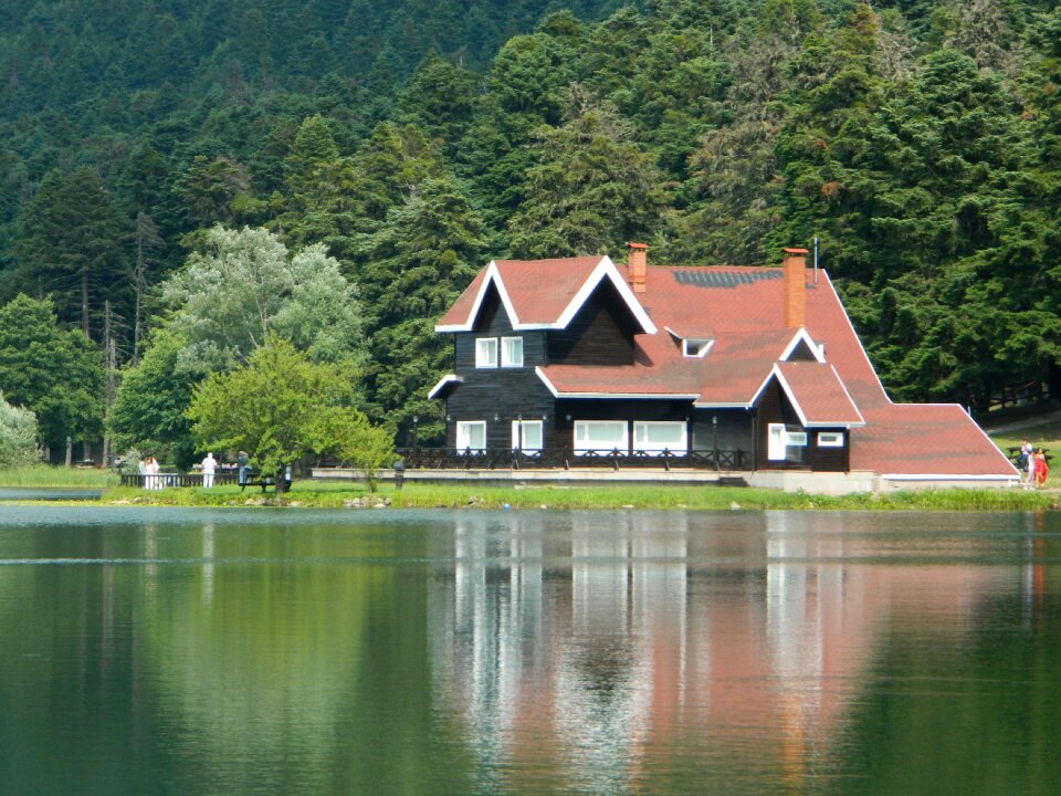 Reflection pond bolu