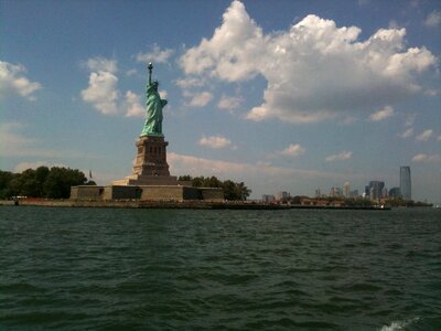 Independence water monument photo