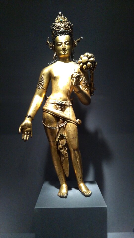 Statue museum blue god