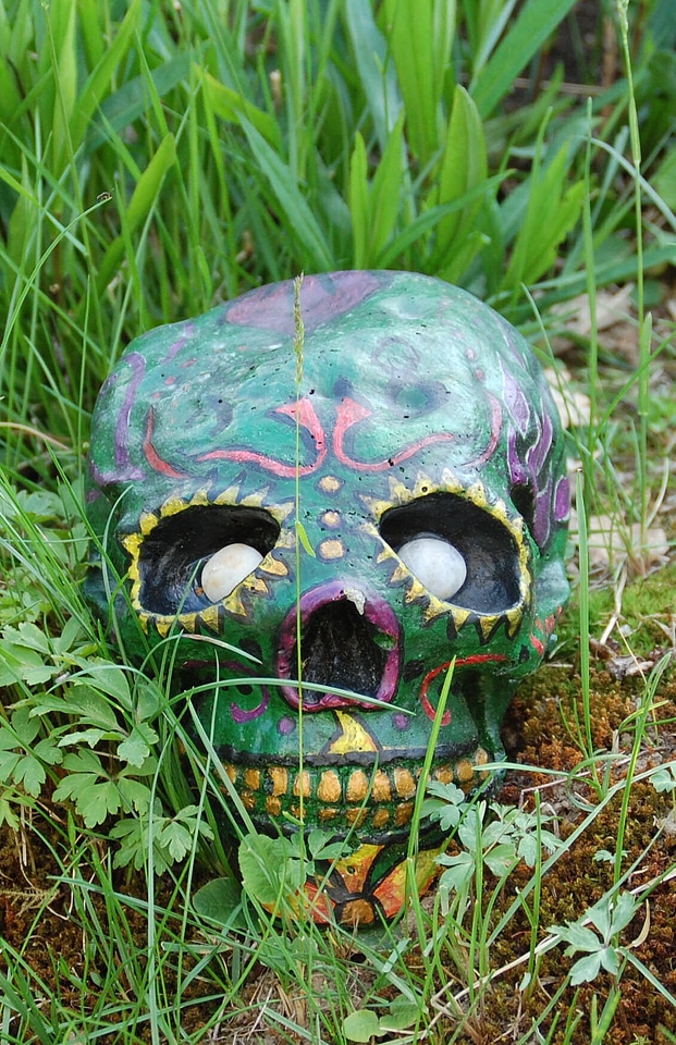 Bone death decoration