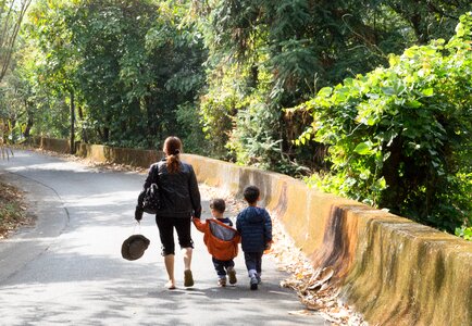 Travel stroll family