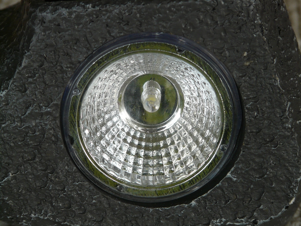 Light light bulb hell