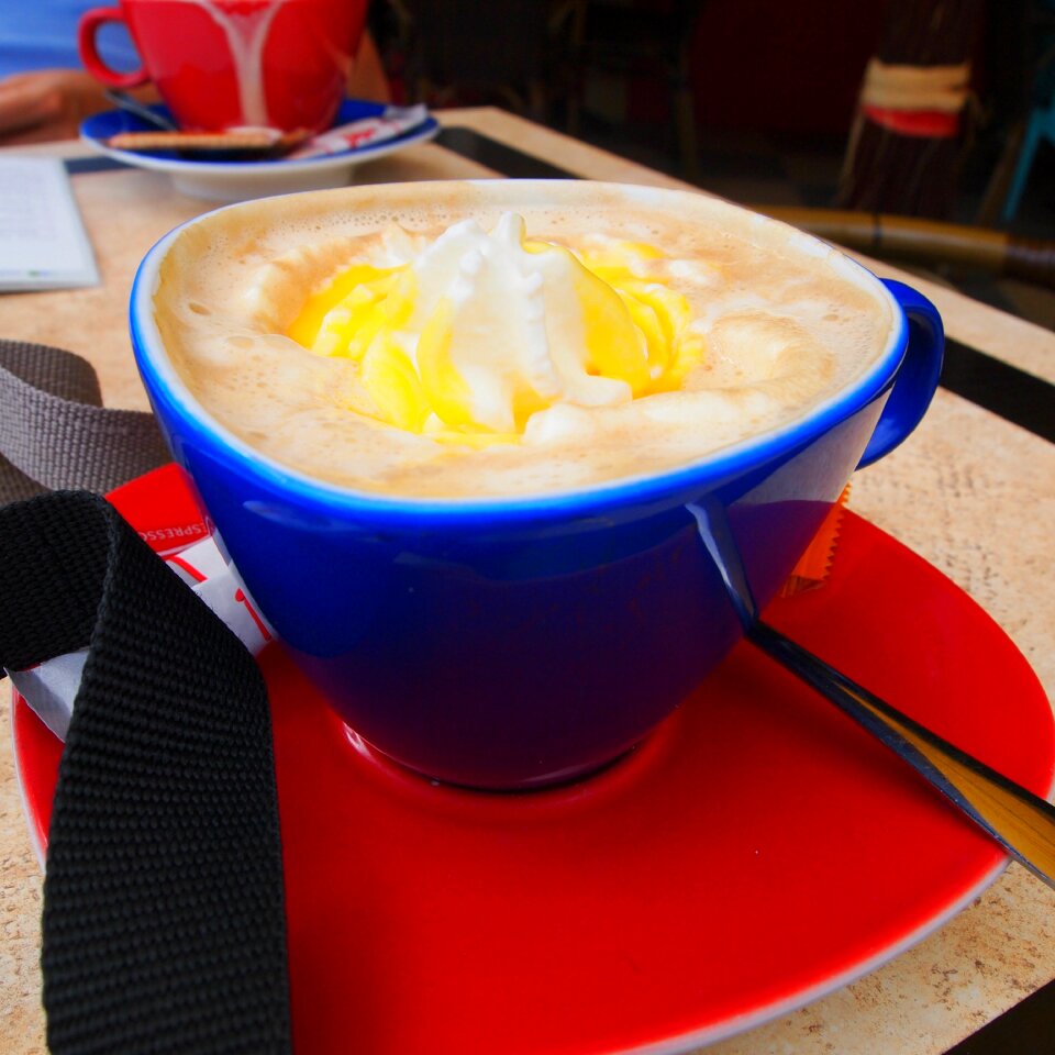 Cup cappucinpo restaurant