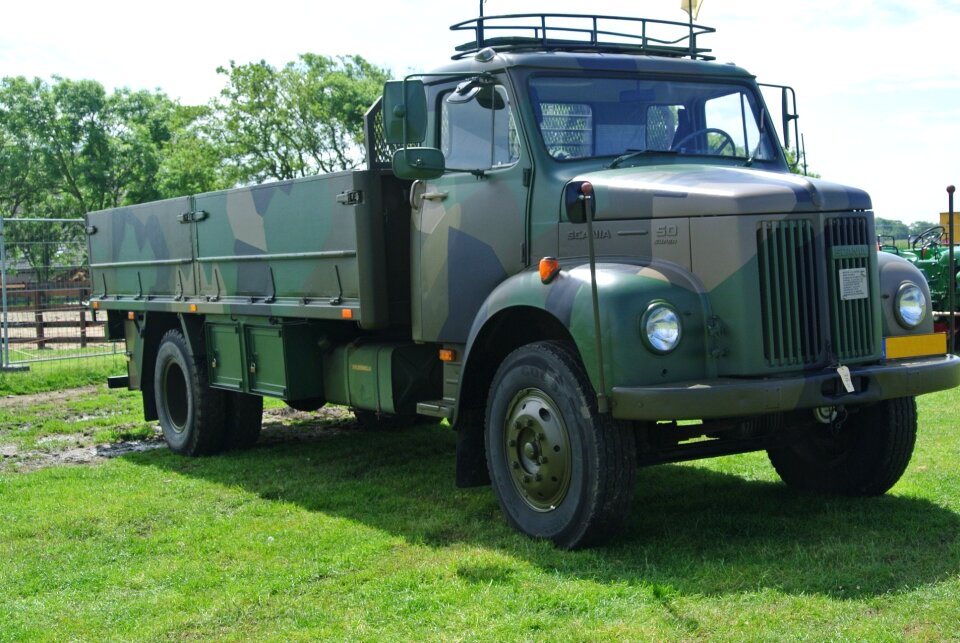 Vehicle exhibition auto