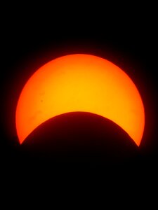 Natural spectacle terrestrial solar eclipse blackout