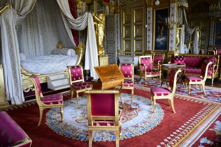 Armchair museum furnishing