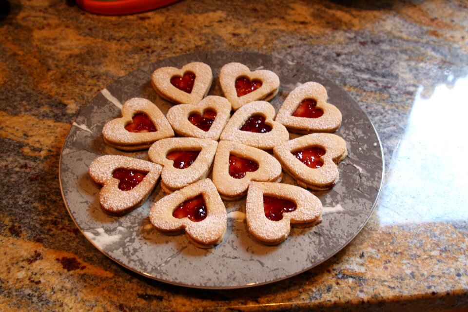 Linzer dessert sweet