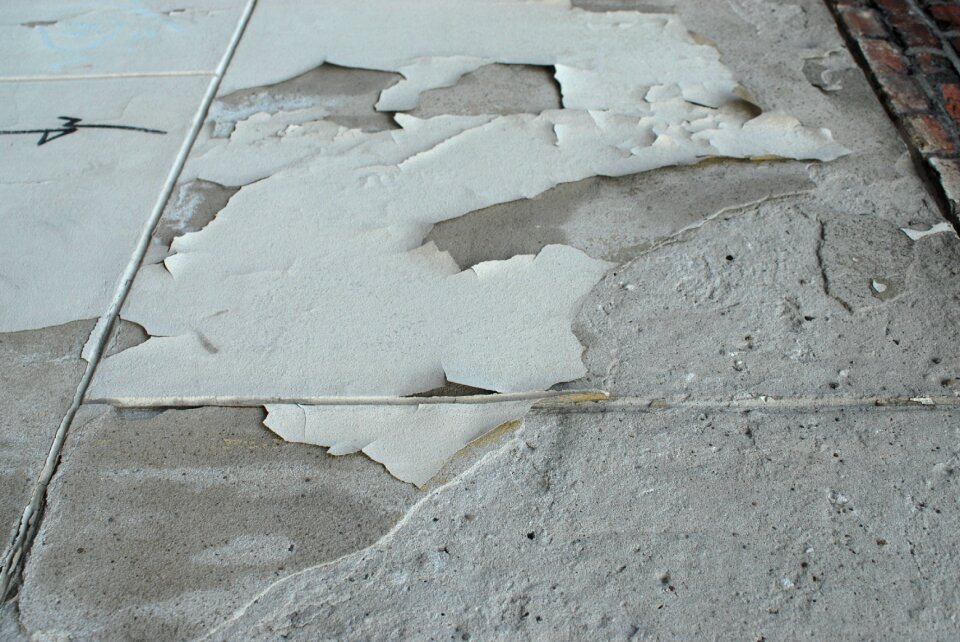 Plaster backing old plaster