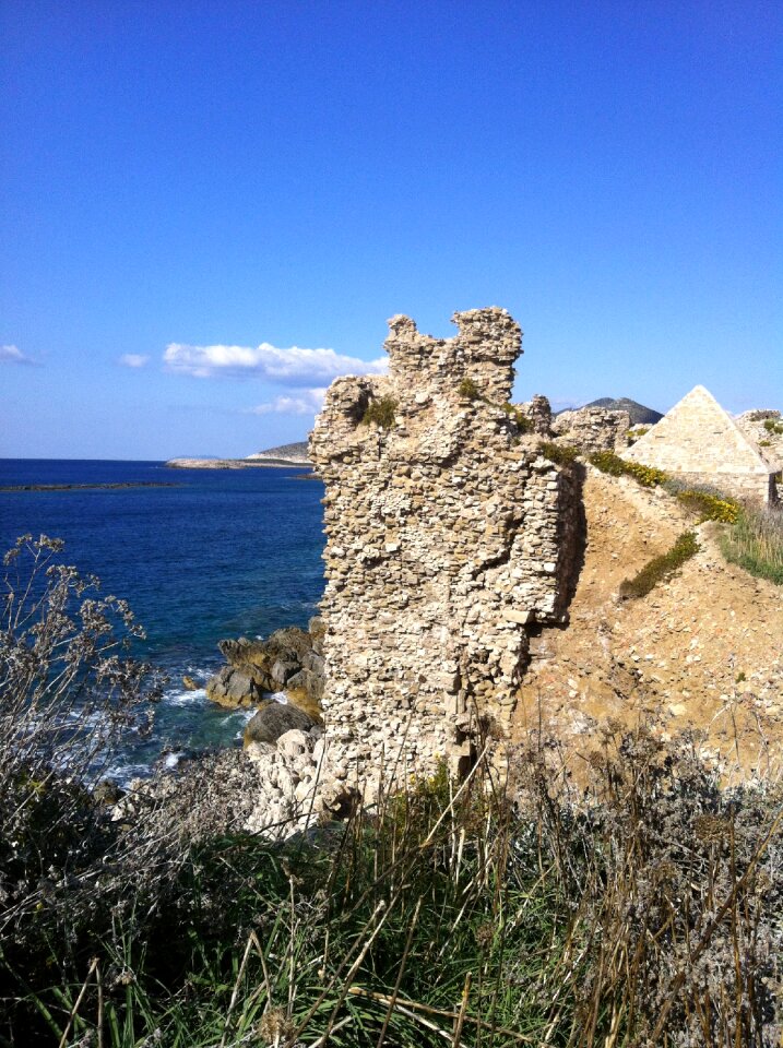 Ruins cliffs stones
