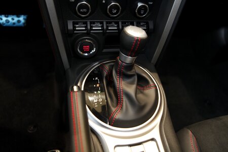 Gear rods shift gear