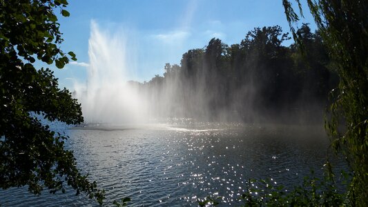 Water feature wet wind