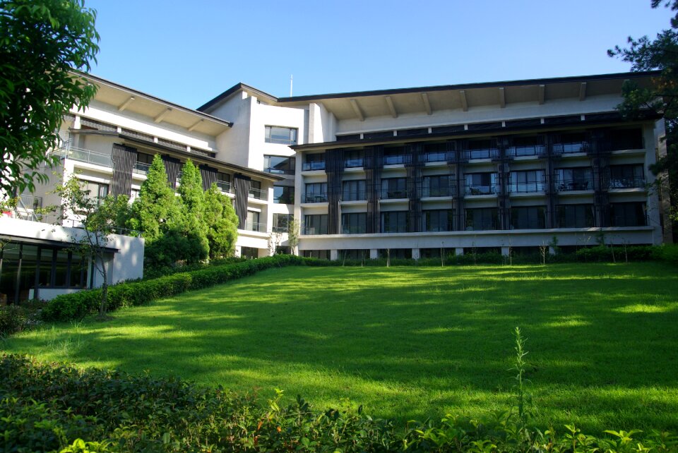 Hostel the scenery grassland