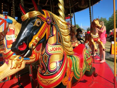 Fun ride carousel