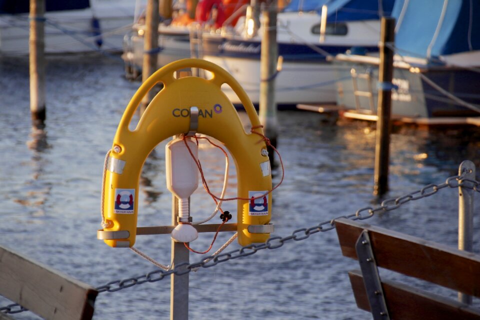 Safety belt pier bay