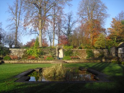 Park fountain autumn