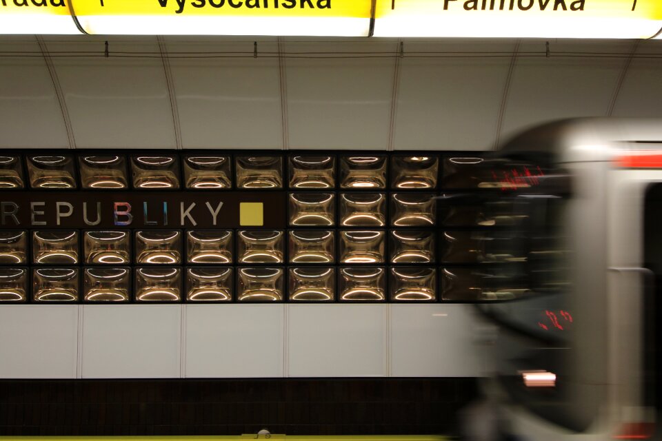 Underground station transportation
