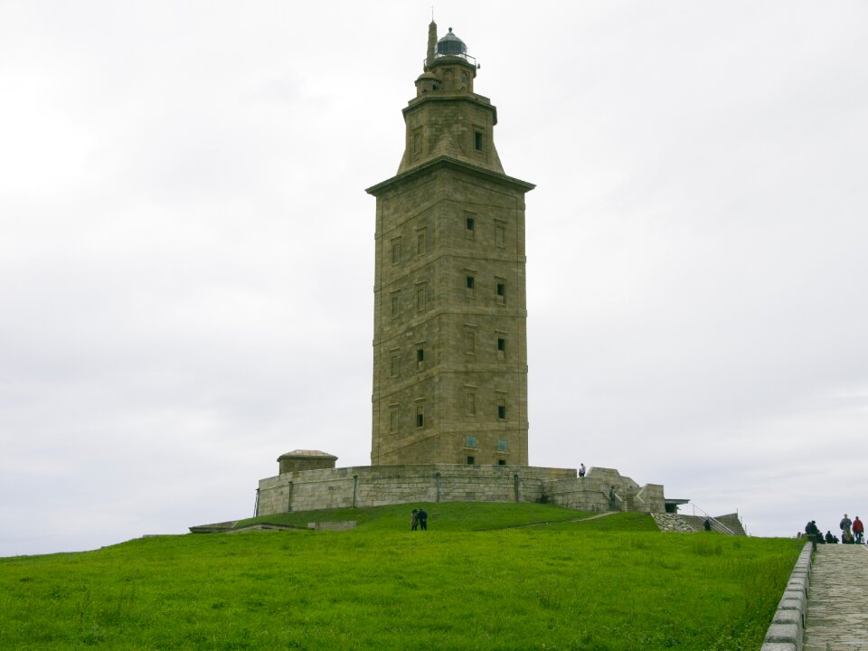 Monument tower old