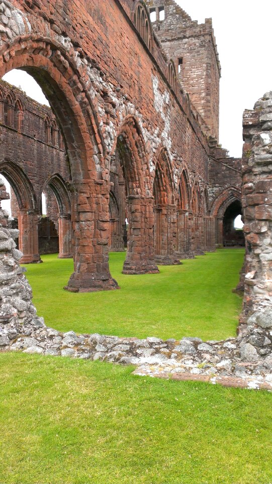 Building church historical