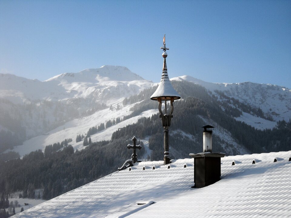 Winter snow roof