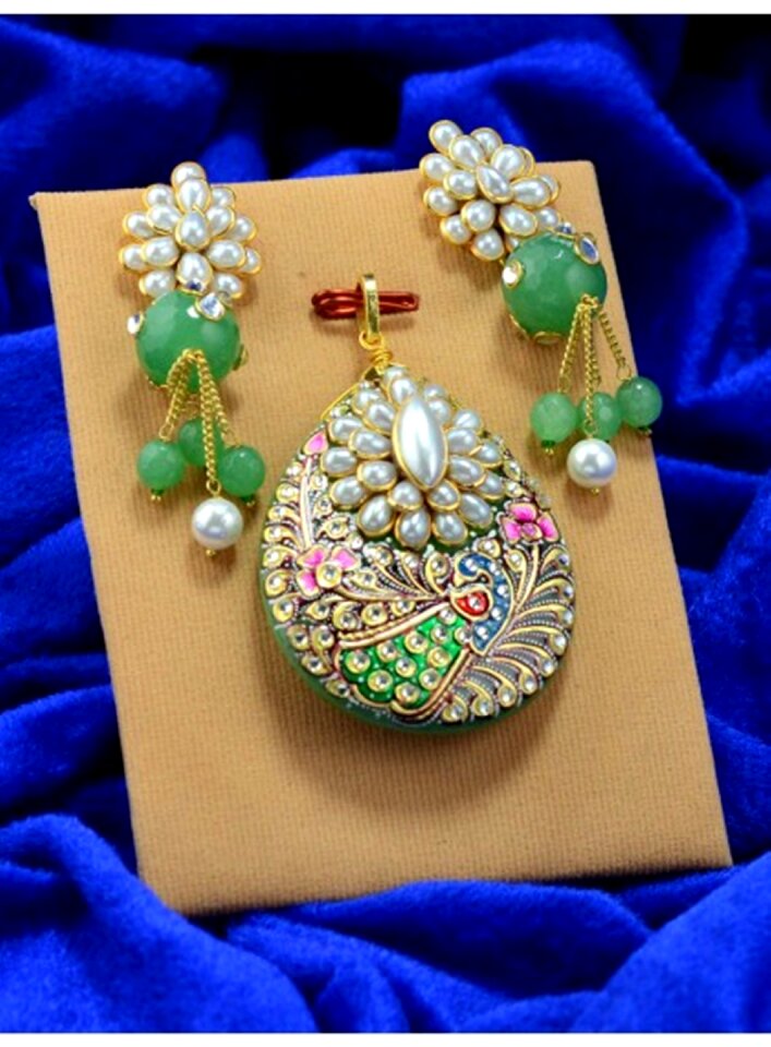 Pearls green jewelry