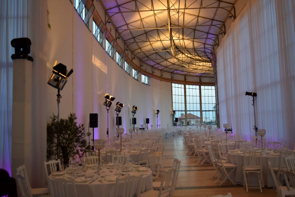 Venu tables ballroom