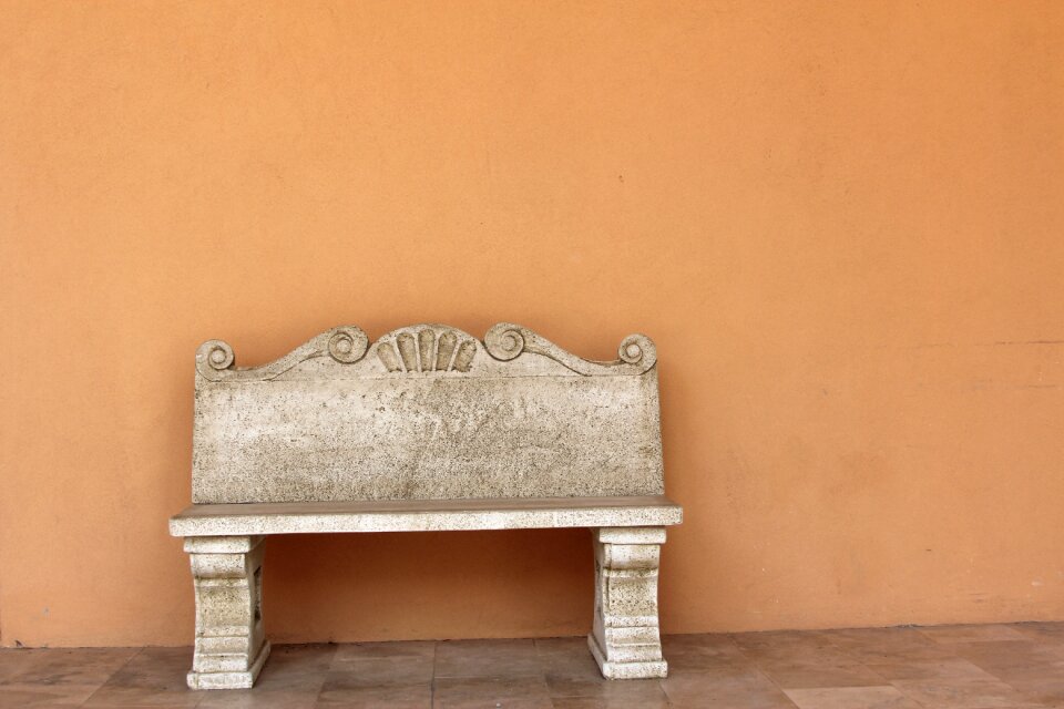 Museum bench brown