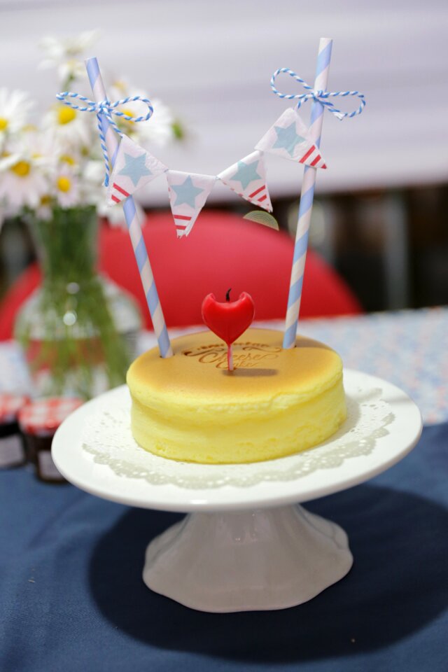 Cake decorating ideas cake stand hart seconds